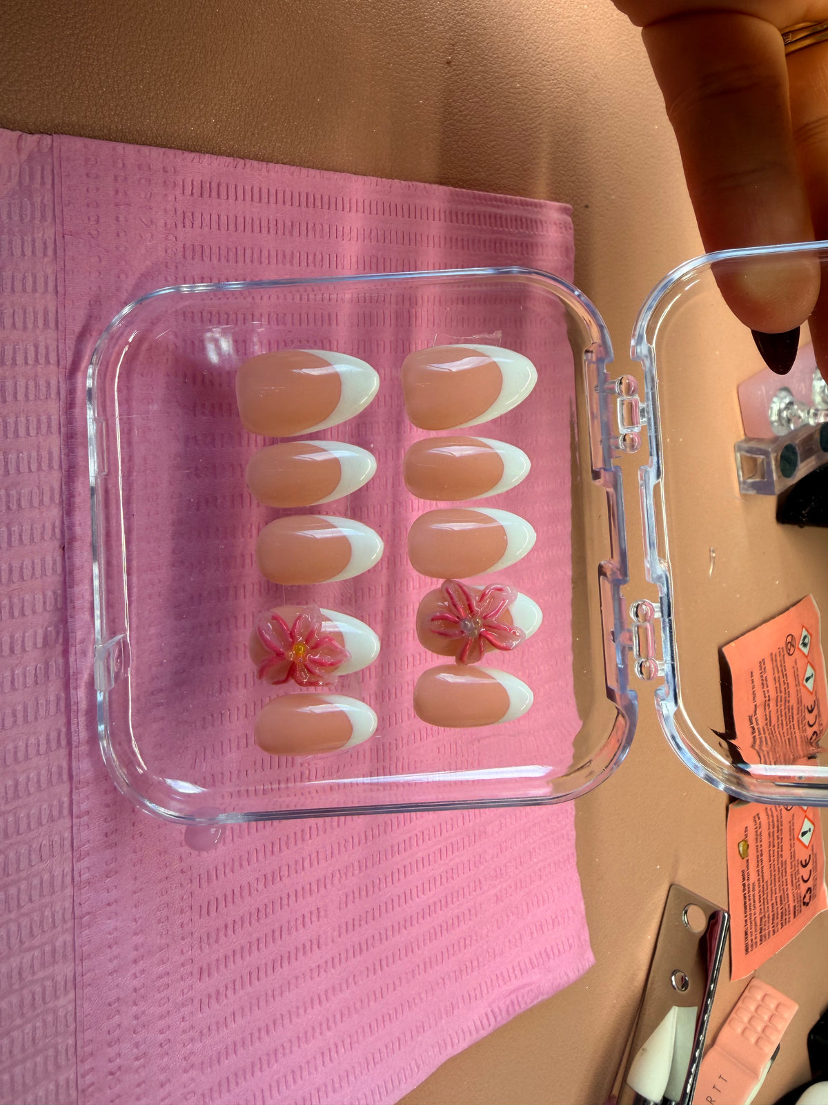 Custom French Tip Press-On Nails 💅